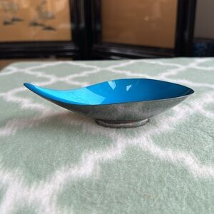 Vintage Reed & Barton mid century modern silverplate blue enamel comma b…